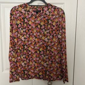 Mesh flower long sleeve top